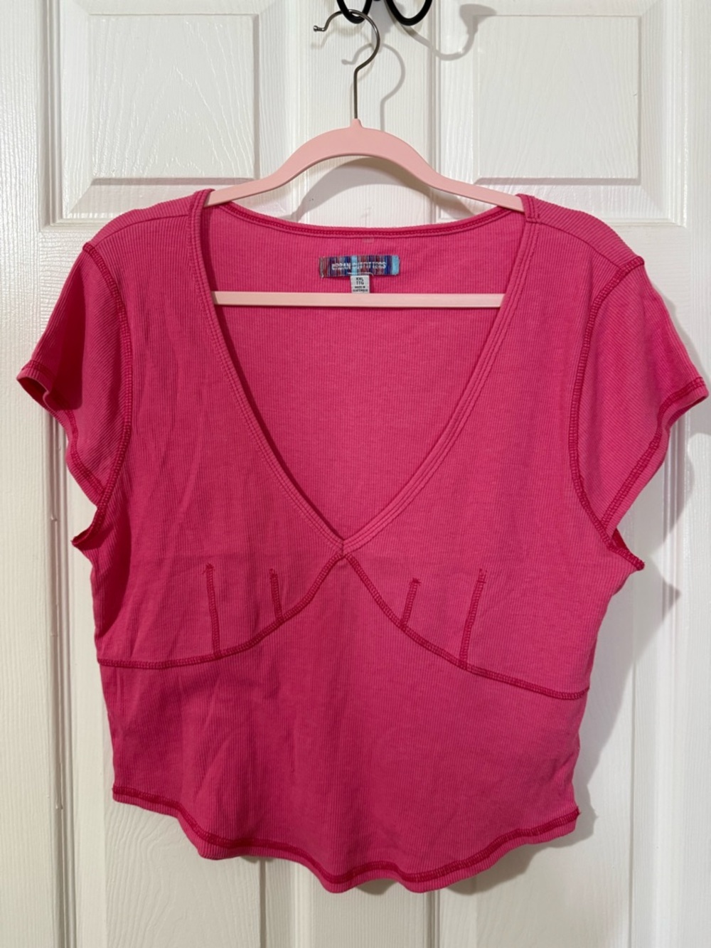 NWOT Urban Outfitters Bright Pink V-Neck Ribbed Crop Top